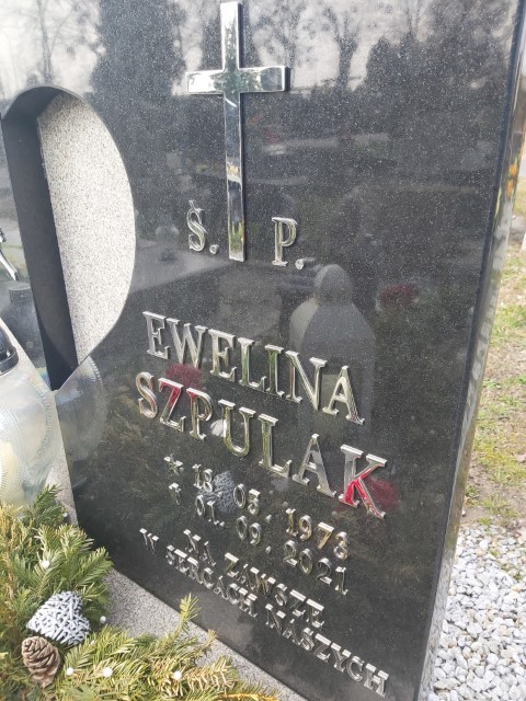 Grób Ewelina Szpulak
