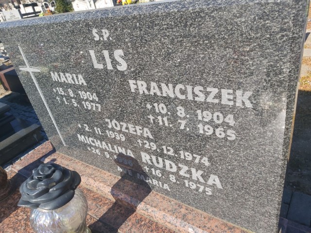 Józefa Lis 1939 Brzeg - Grobonet - Wyszukiwarka osób pochowanych