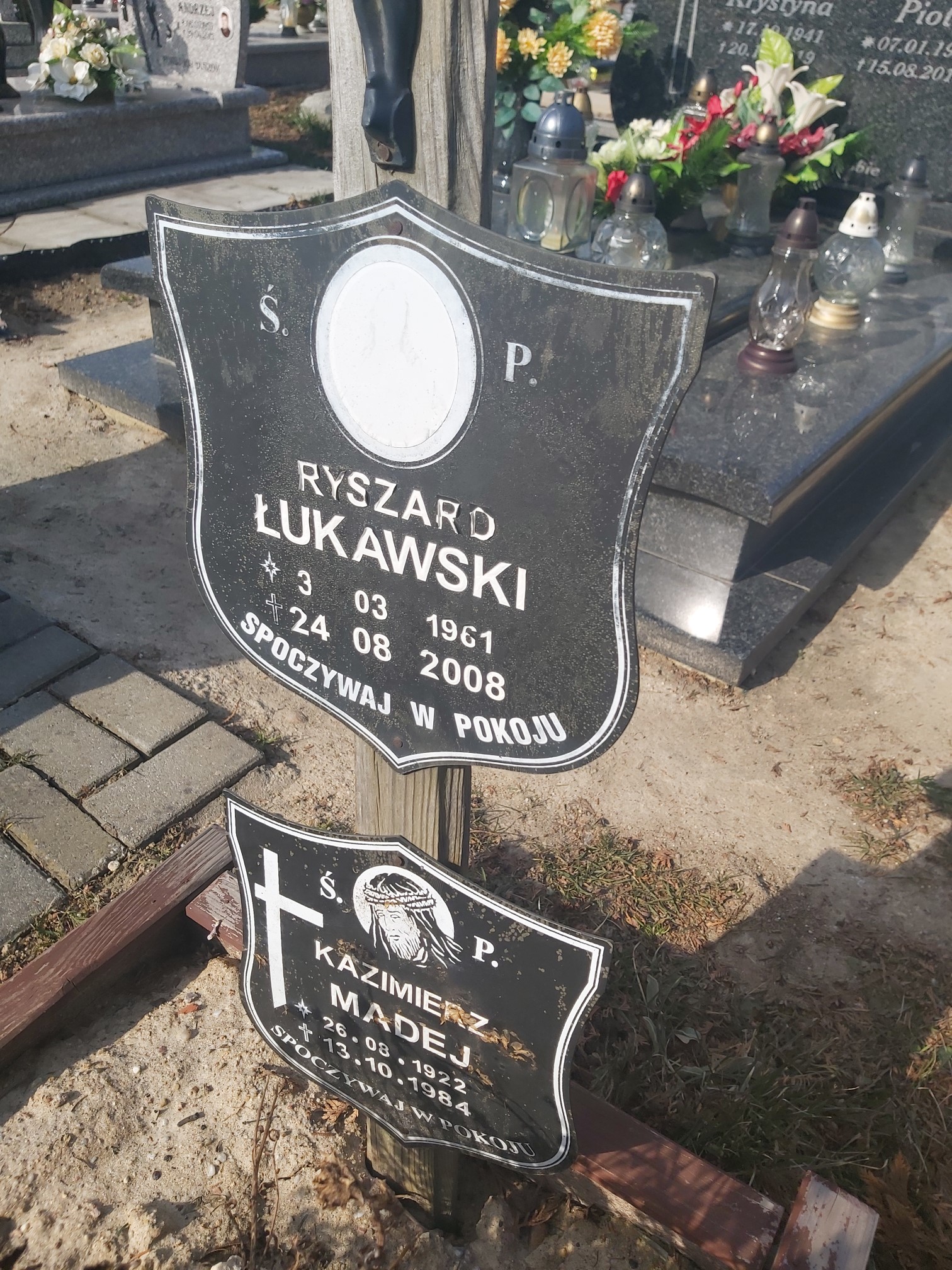 Kazimierz Madej 1922 Brzeg - Grobonet - Wyszukiwarka osób pochowanych