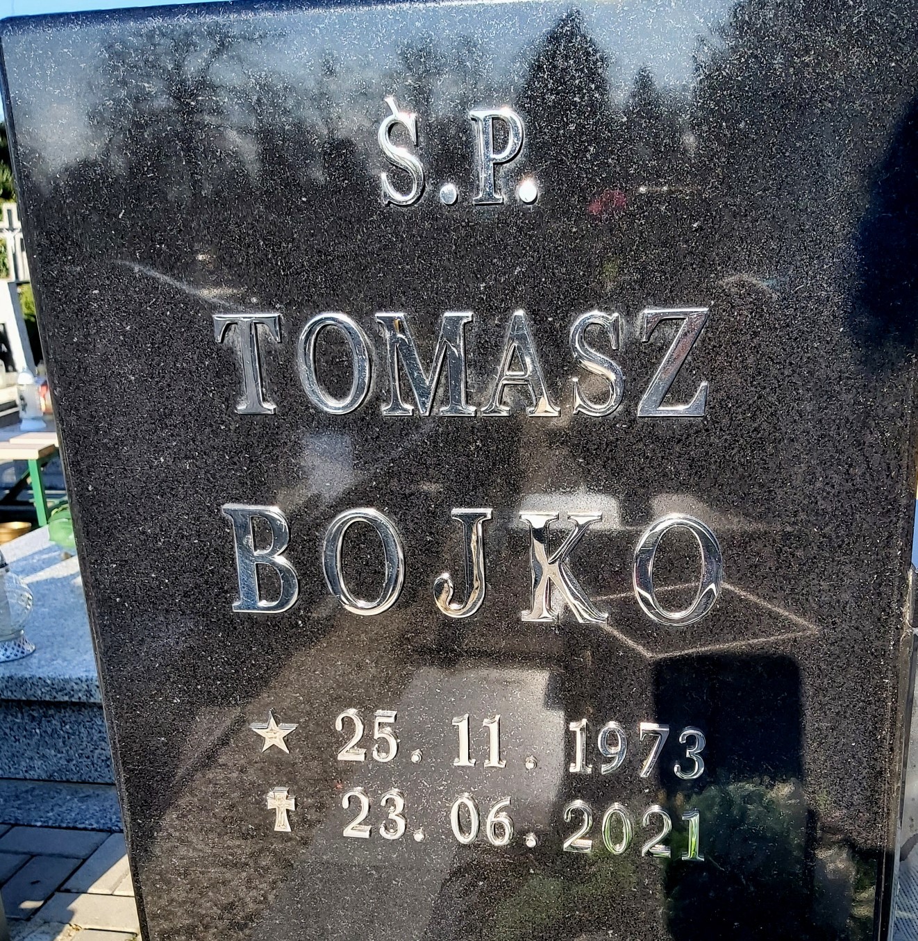 Tomasz Bojko 1973 Brzeg - Grobonet - Wyszukiwarka osób pochowanych