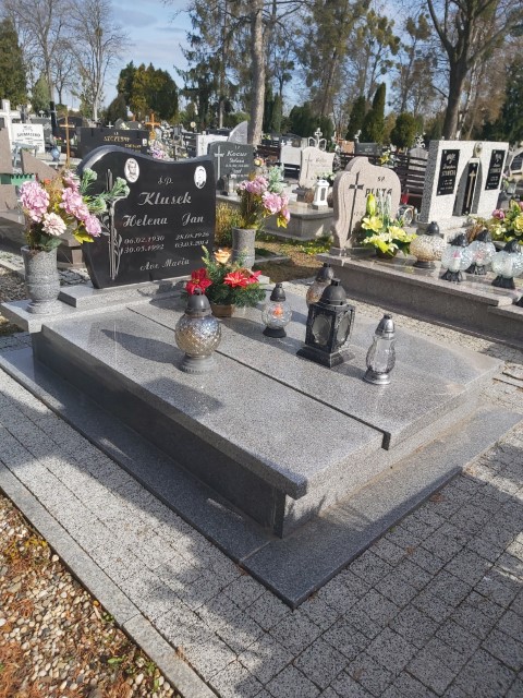 Helena Klusek 1930 Brzeg - Grobonet - Wyszukiwarka osób pochowanych