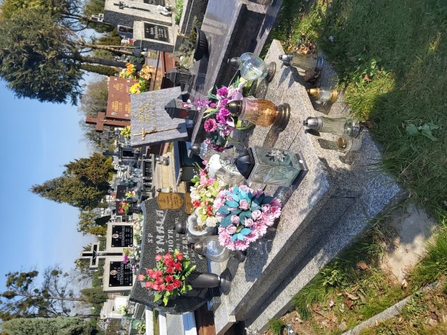 Grzegorz Olszówka 1977 Brzeg - Grobonet - Wyszukiwarka osób pochowanych