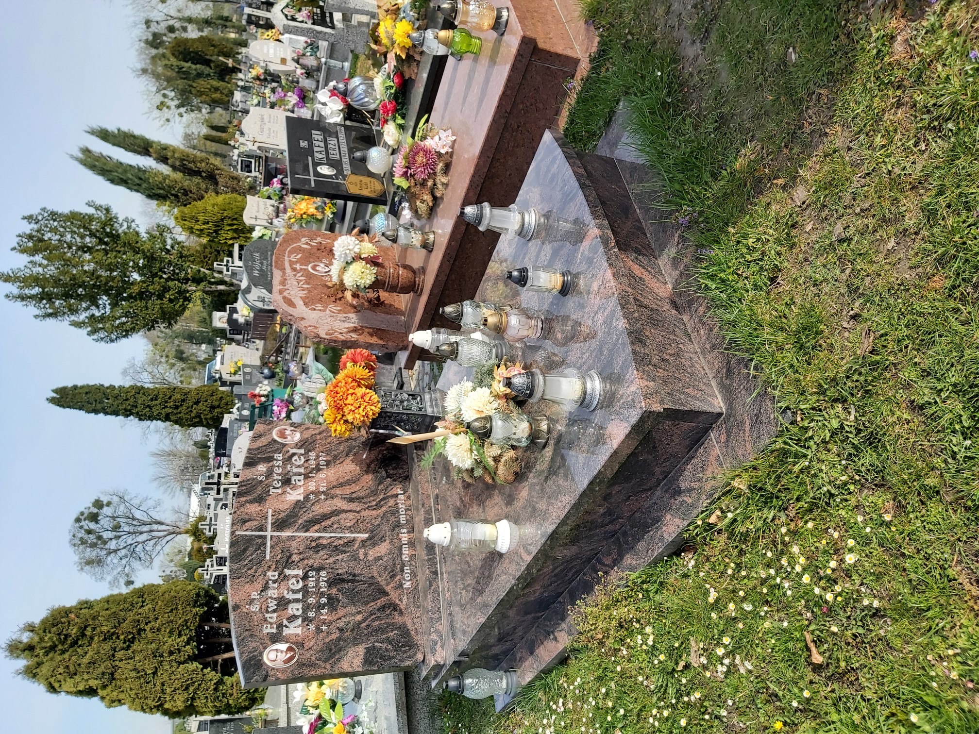 Teresa Kafel 1945 Brzeg - Grobonet - Wyszukiwarka osób pochowanych