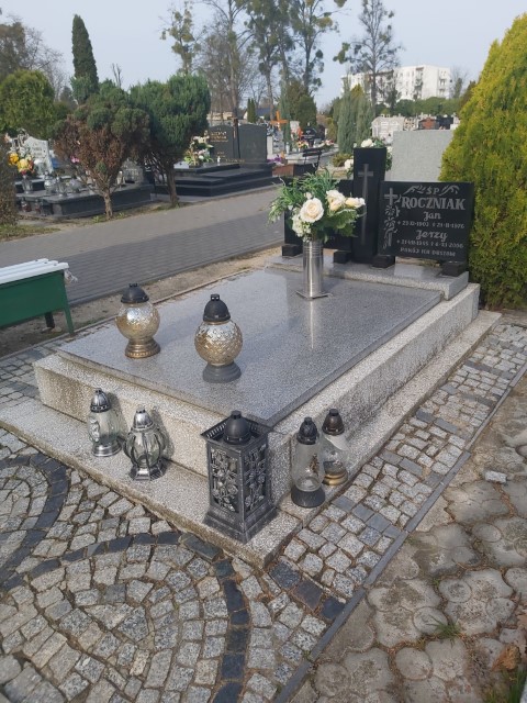 Genowefa Roczniak 1905 Brzeg - Grobonet - Wyszukiwarka osób pochowanych