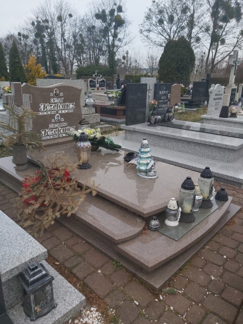 Zuzanna Józefowicz 1948 Brzeg - Grobonet - Wyszukiwarka osób pochowanych