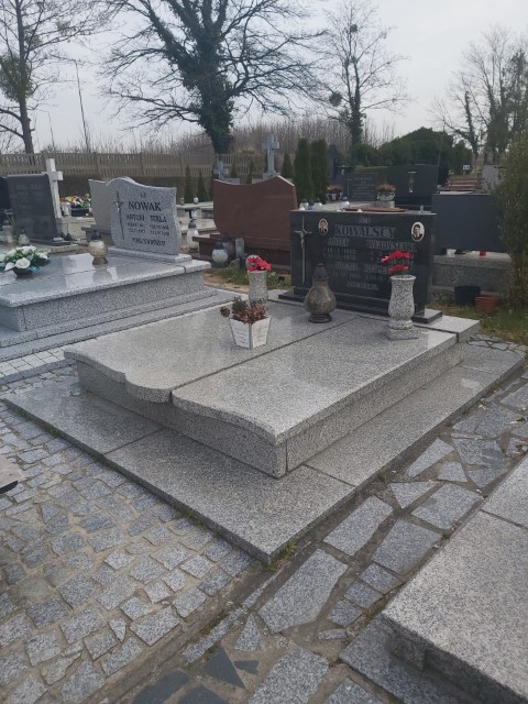 Grób Władysława Kowalska