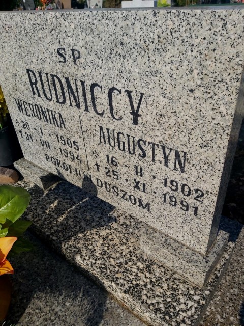 Grób Augustyn Rudnicki