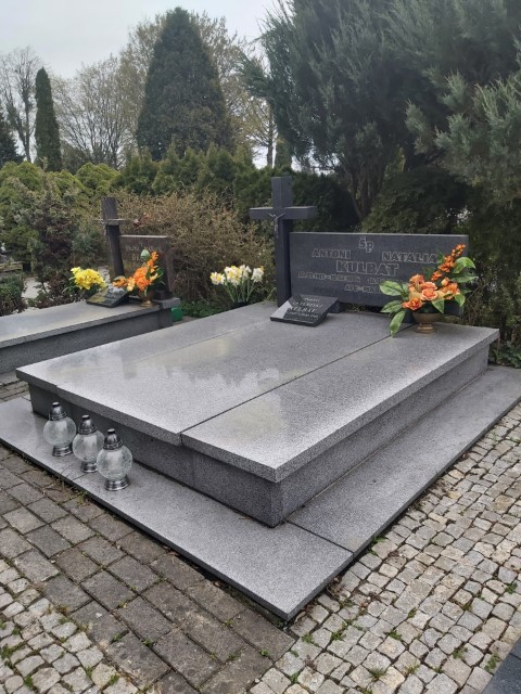 Natalia Kulbat 1920 Brzeg - Grobonet - Wyszukiwarka osób pochowanych