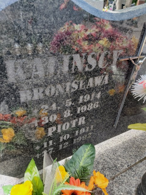 Grób Piotr Kaliński