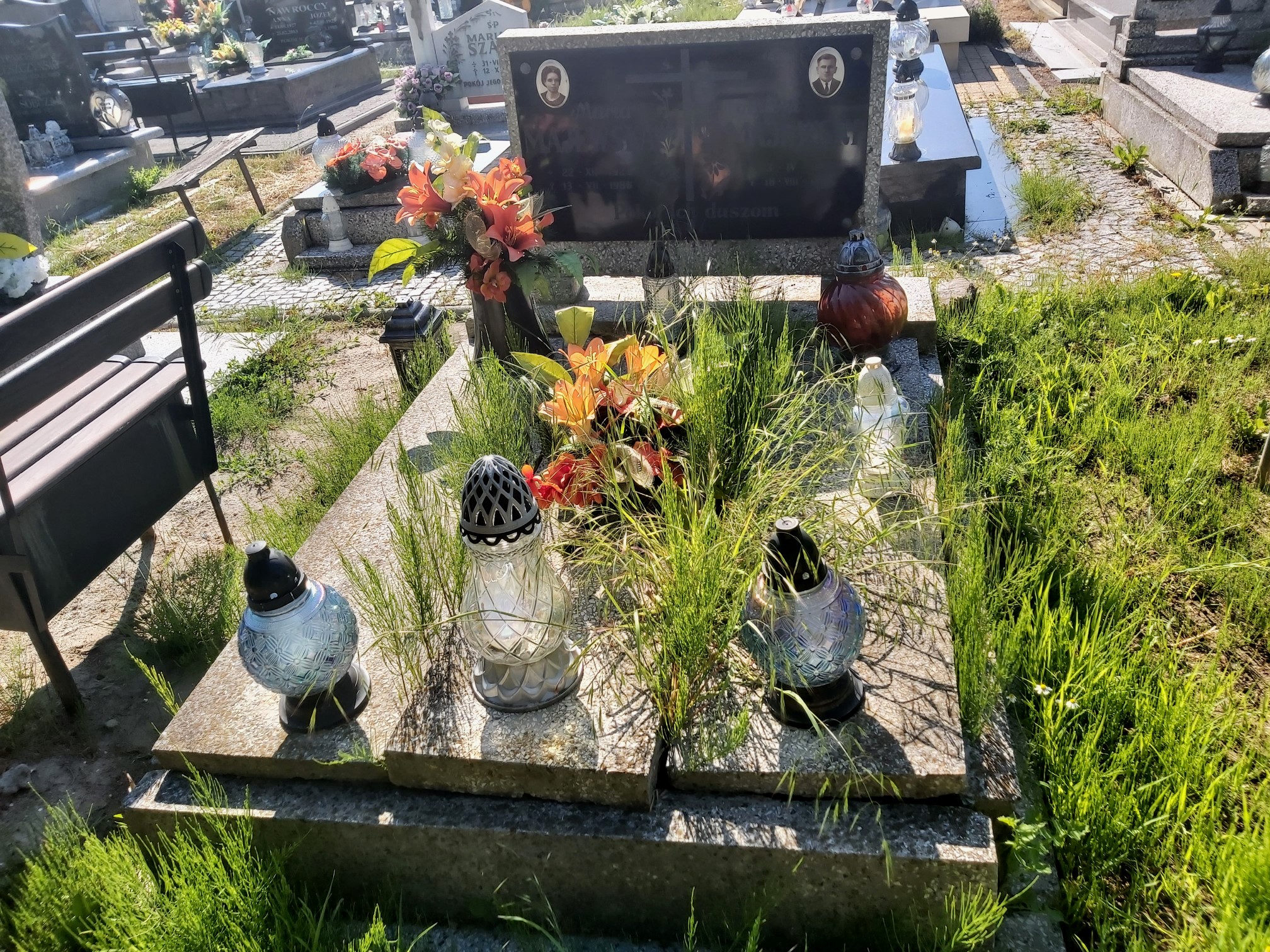 Grób Antoni Majewski