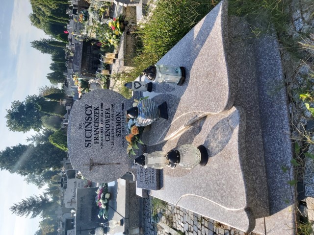 Grób Szymon Siciński