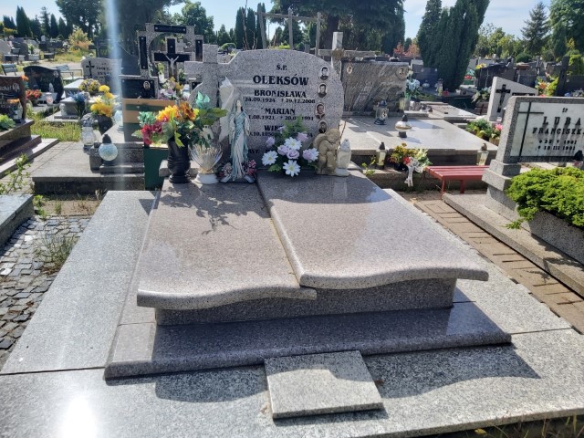 Bronisława Oleksów 1924 Brzeg - Grobonet - Wyszukiwarka osób pochowanych