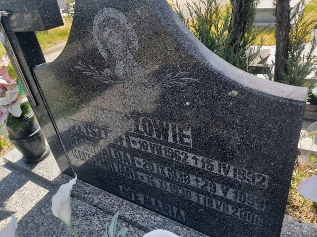 Krzysztof Eliasz 1962 Brzeg - Grobonet - Wyszukiwarka osób pochowanych