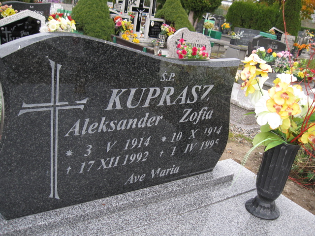 Zofia Kurpasz 1914 Brzeg - Grobonet - Wyszukiwarka osób pochowanych