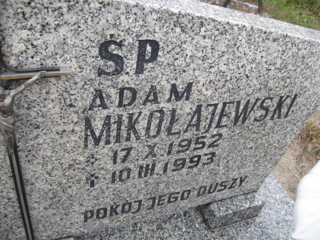 Adam Mikołajewski 1952 Brzeg - Grobonet - Wyszukiwarka osób pochowanych