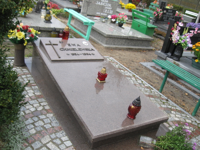 Grób Ewa Chmielewska