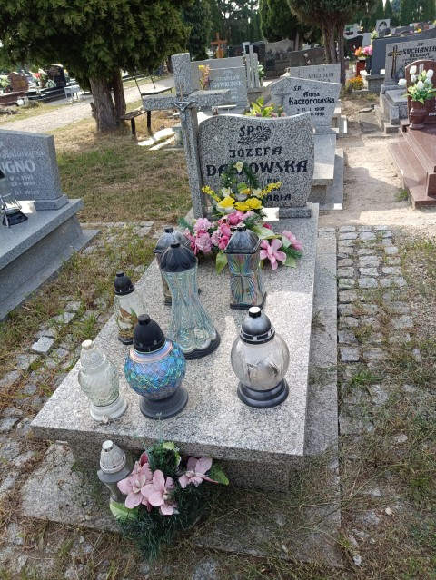 Grób Józefa Dąbrowska