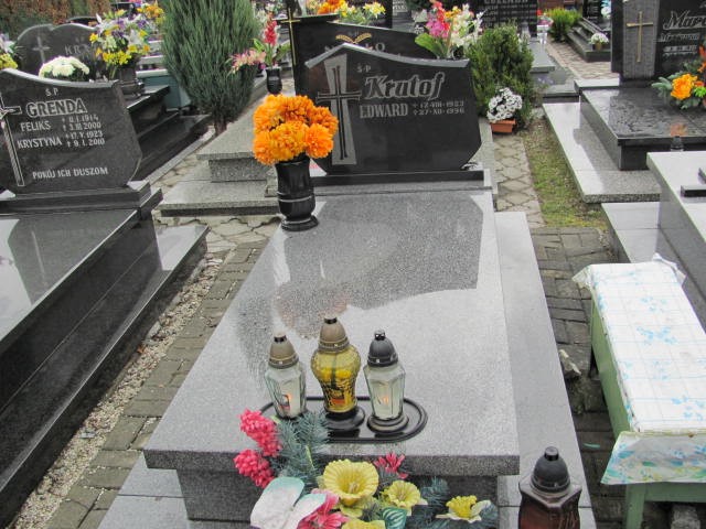 Grób Edward Krutof
