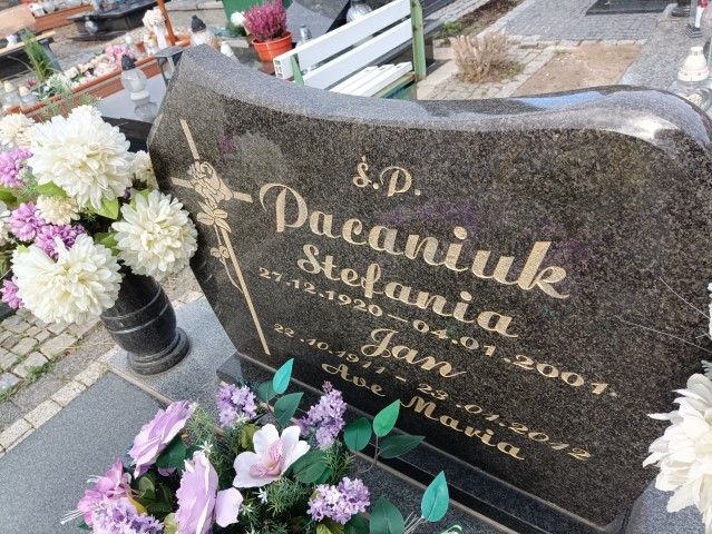 Grób Stefania Pacaniuk