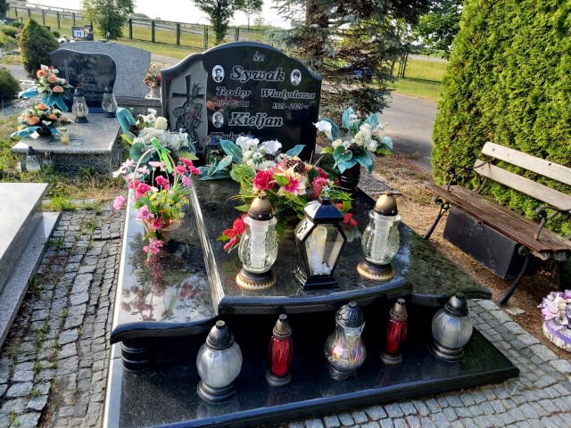 Grób Władysława Sywak