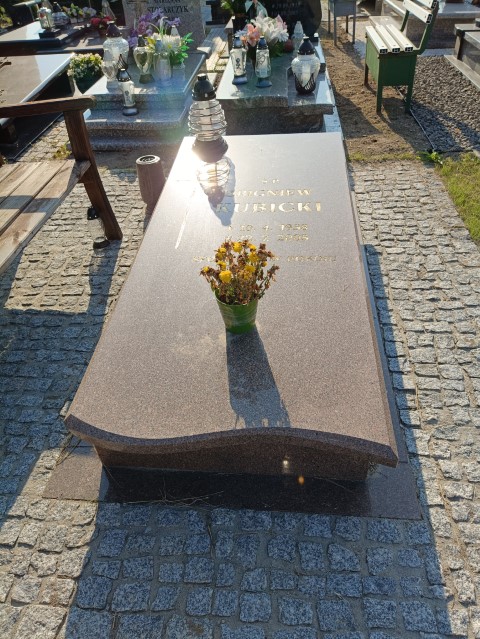  Kubicki 1958 Brzeg - Grobonet - Wyszukiwarka osób pochowanych