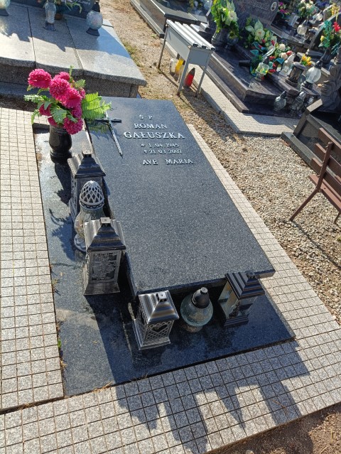 Roman Gałuszka 1945 Brzeg - Grobonet - Wyszukiwarka osób pochowanych