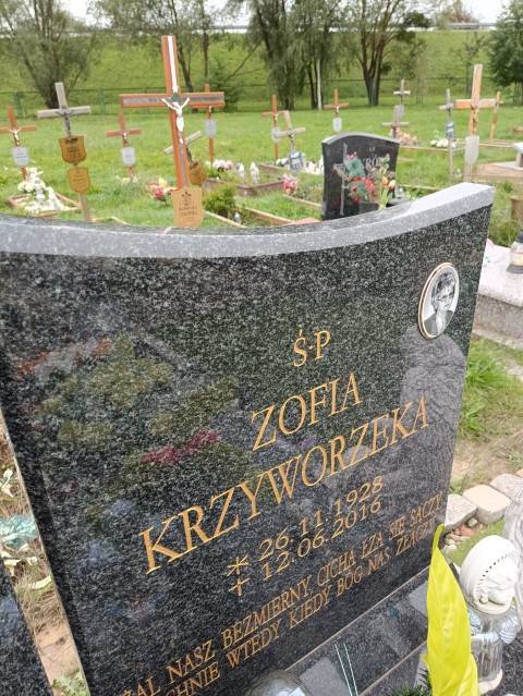 Zofia Krzyworzeka 1928 Brzeg - Grobonet - Wyszukiwarka osób pochowanych