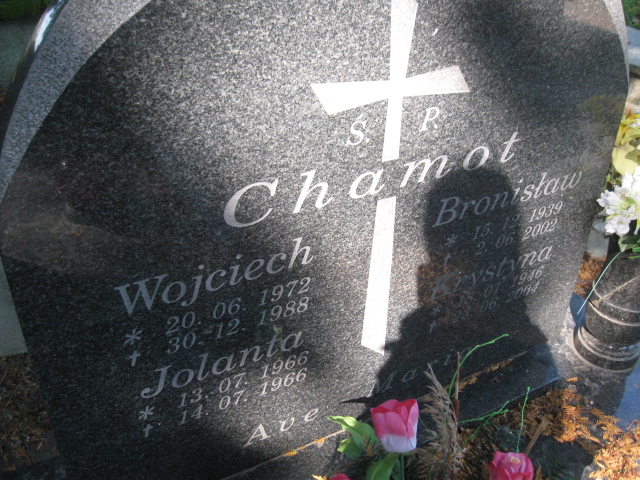 Jolanta Chamot 1966 Brzeg - Grobonet - Wyszukiwarka osób pochowanych