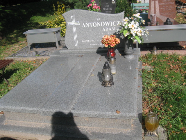 Grób Maria Antonowicz