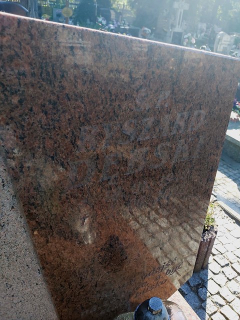 Janusz Dębski 1976 Brzeg - Grobonet - Wyszukiwarka osób pochowanych